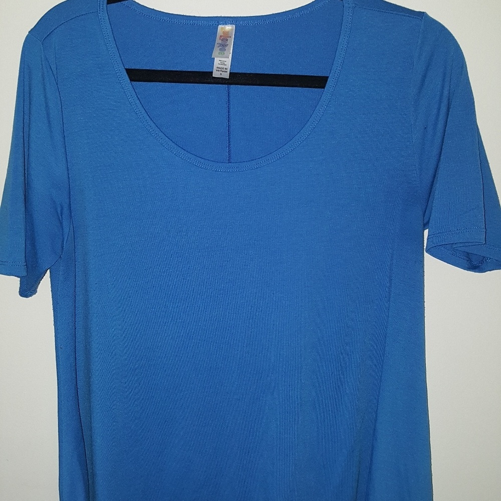 Lularoe Perfect T